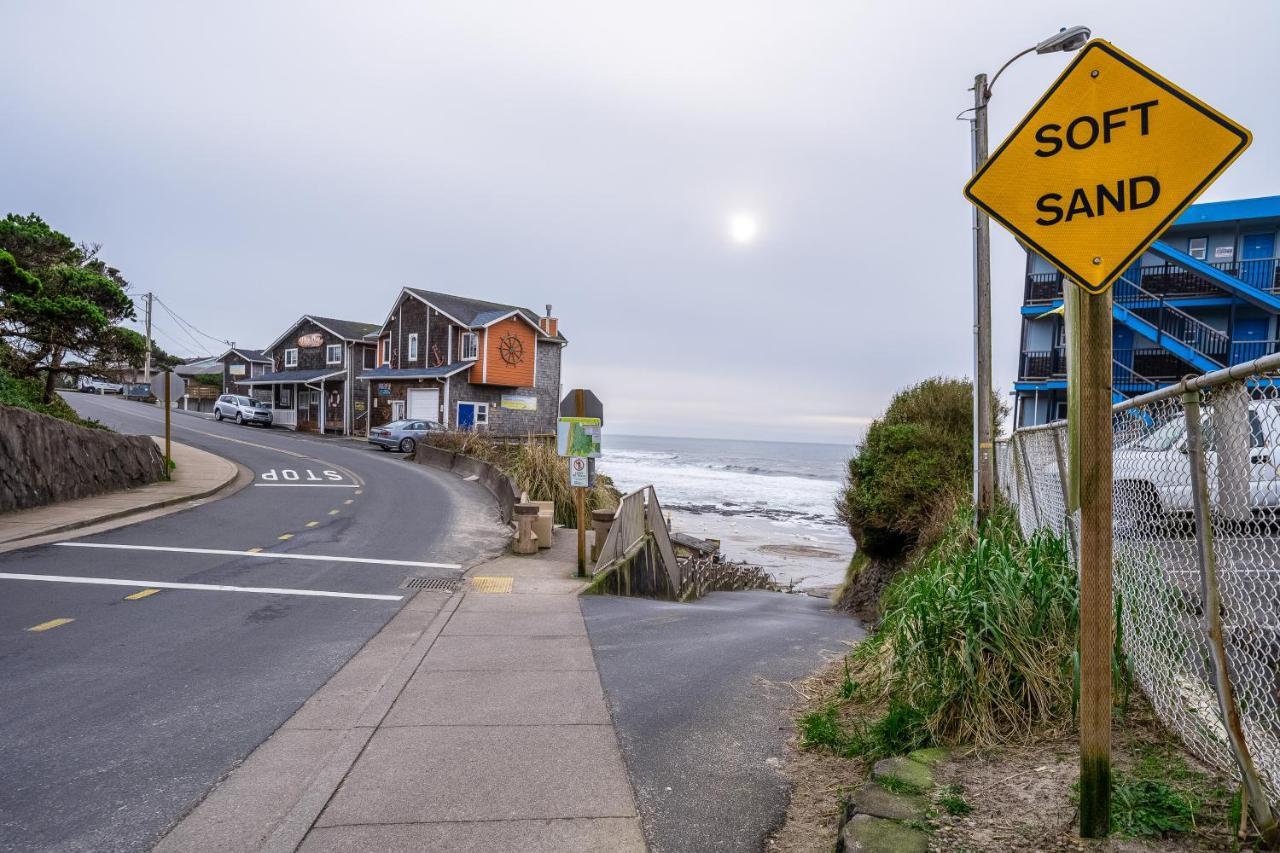 Appartamento Oceanfront Contemporary Lincoln City Esterno foto